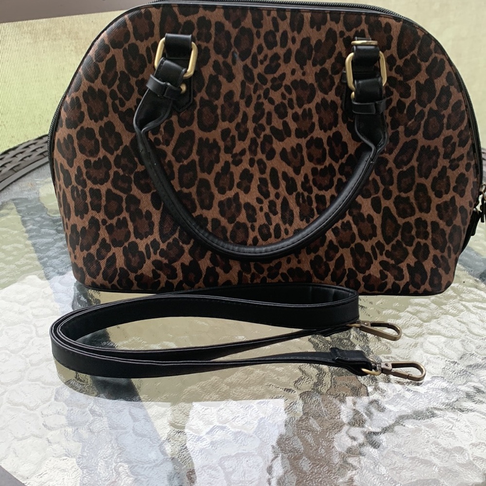 NWOT Leopard print crossbody